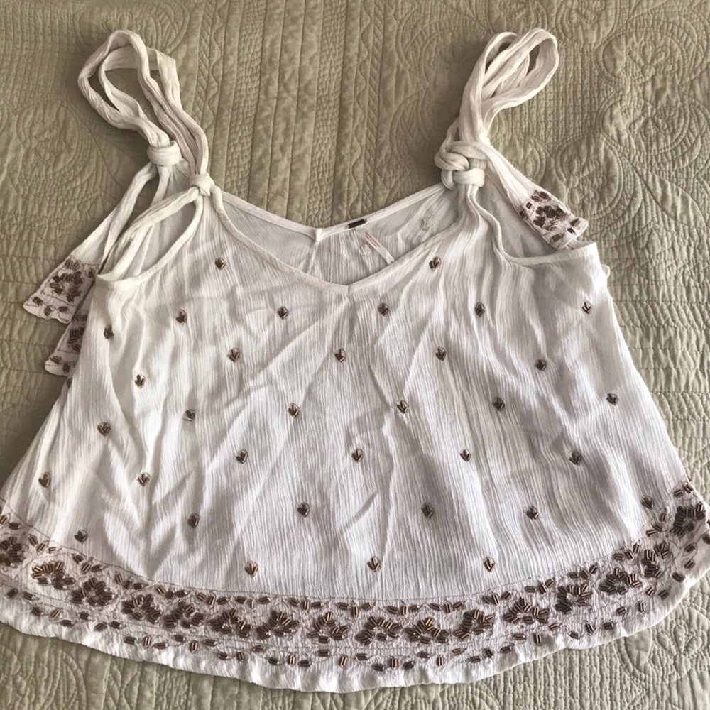 Flowy free people tank top with bronze beading